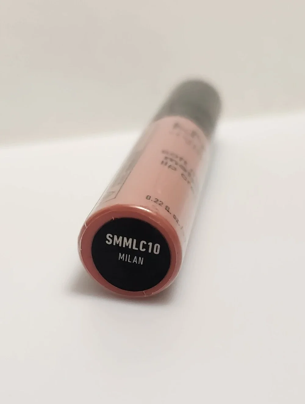 #Milan NYX Professional Makeup Soft Matte Metallic Lip Cream